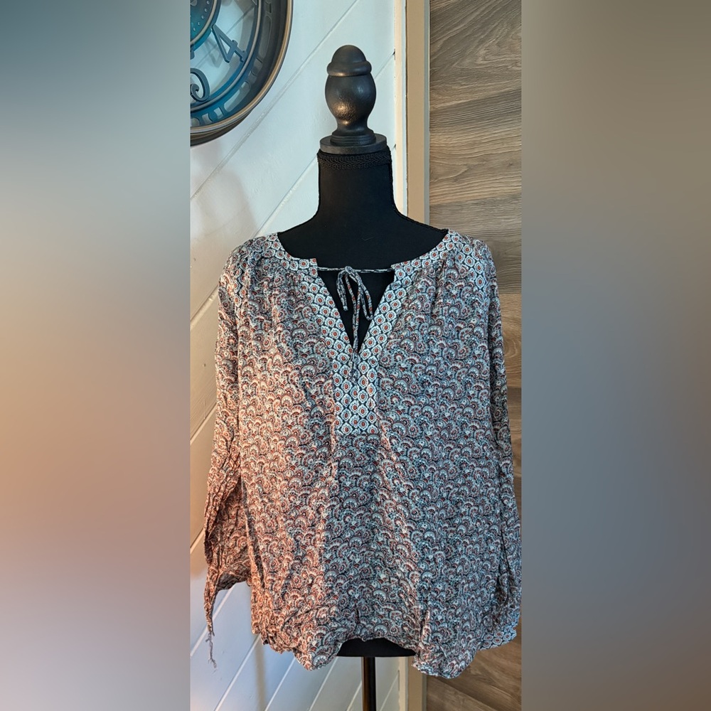 Ann Taylor Loft Blue and White Patterned Blouse